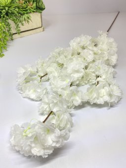 Ветка сакуры Вс 879